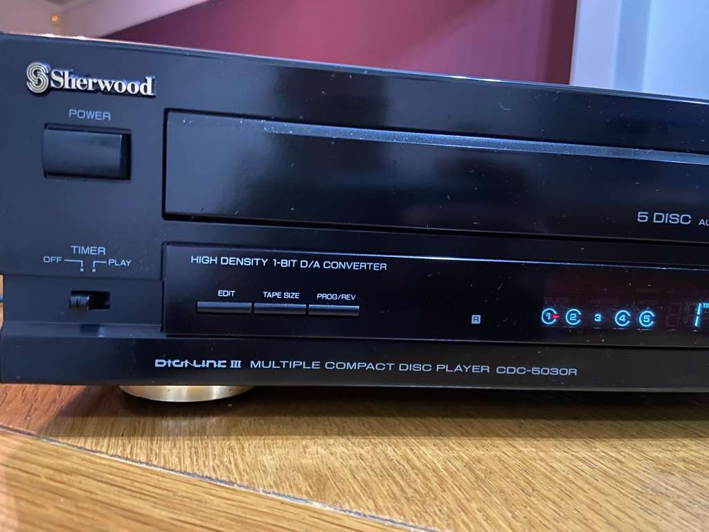 SHERWOOD 5 DISC PLAYER WITH REMOTE   !!! BARGAIN !!! FREE SHIPPING TO DOOR !!!!