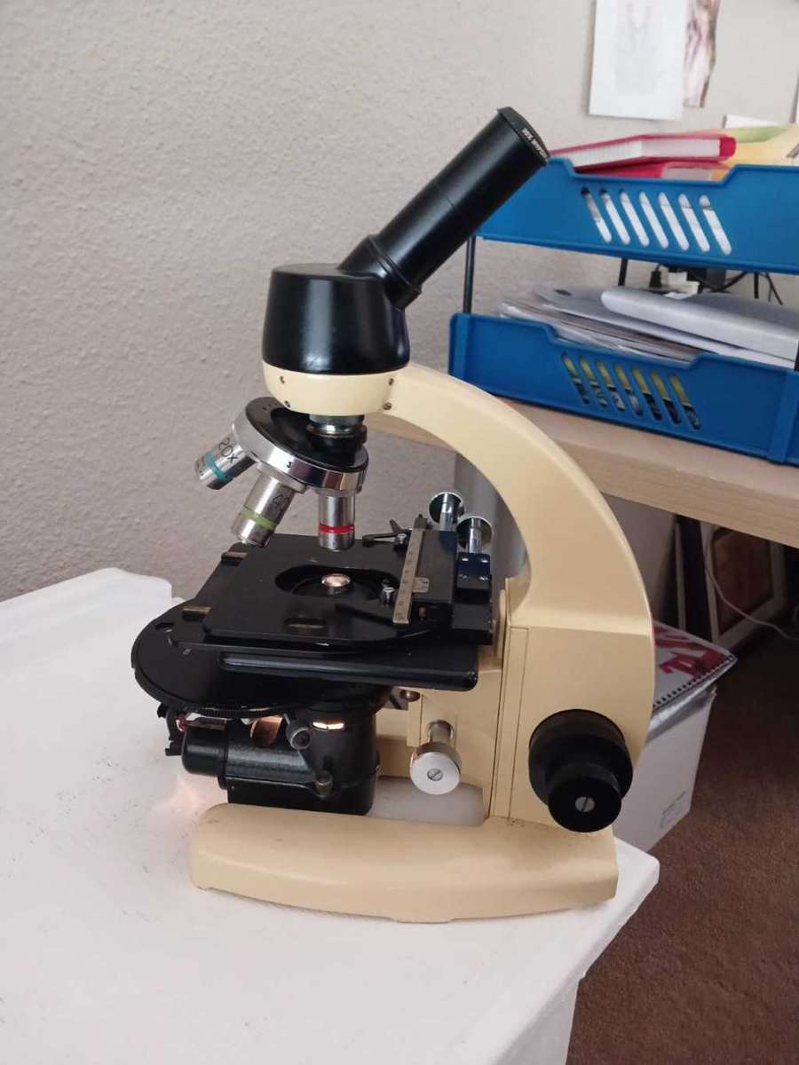 Vintage (Rare cream colored)  Cooke Troughton & Simms Microscope, three lens with light source