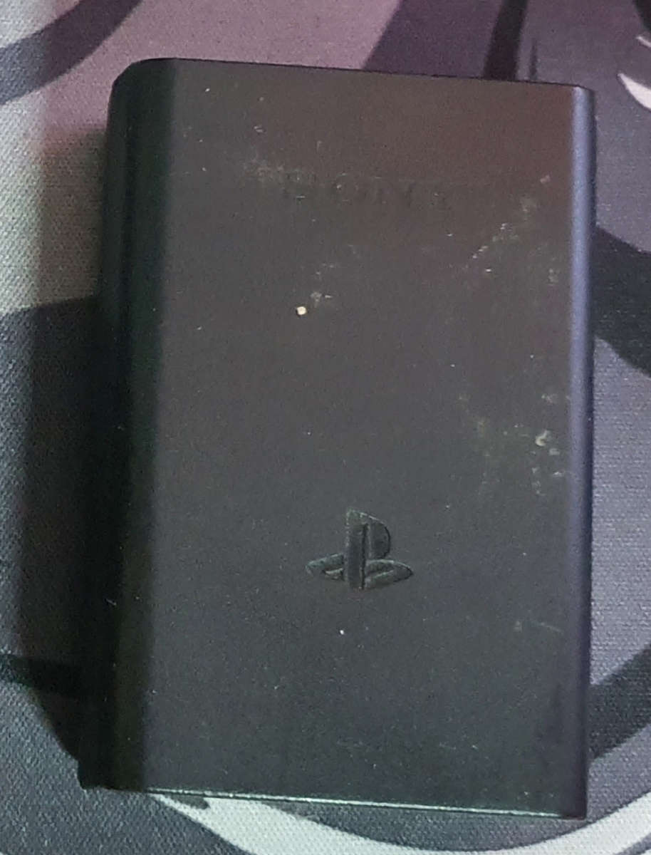 PSVITA 1000. with 16gb memory card and 128GB fast SD and SD2Vita. henkaku installed (Mod software).