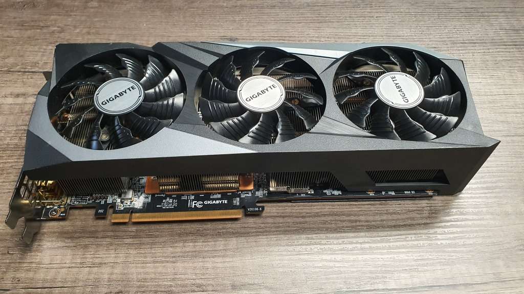 Gigabyte Radeon RX 6800 XT GAMING OC 16G
