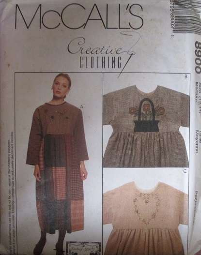 McCALLS PATTERN 8900 SIZE 12-14