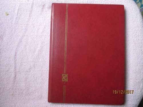 A4 DAVO STAMP ALBUM FULL MIXED WORLD FOR SORTING