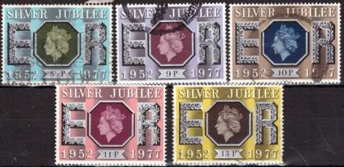 GB 1977 The 25th Anniversary of the Reign of Elizabeth II ULH CV R18.70 SG 1033-37