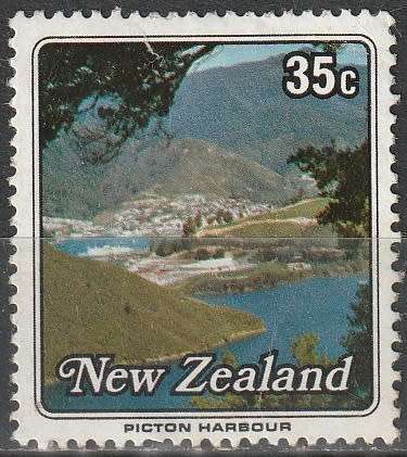 NEW ZEALAND 1979 Small Harbours ULH SG 1195