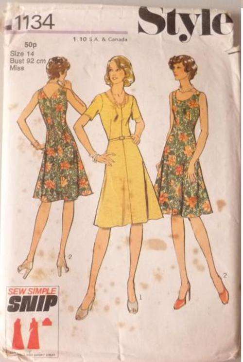STYLE SEWING PATTERN 1134