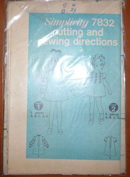 SIMPLICITY PATTERN 7832