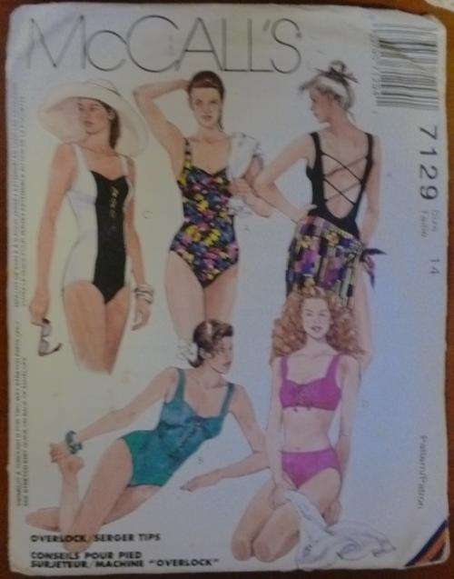 McCALLS PATTERN 7129 SIZE 14