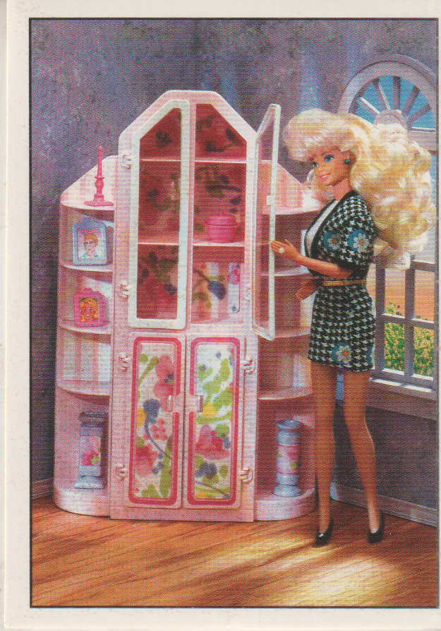 PANINI BARBIE STYLE COLLECTABLE STICKER #12