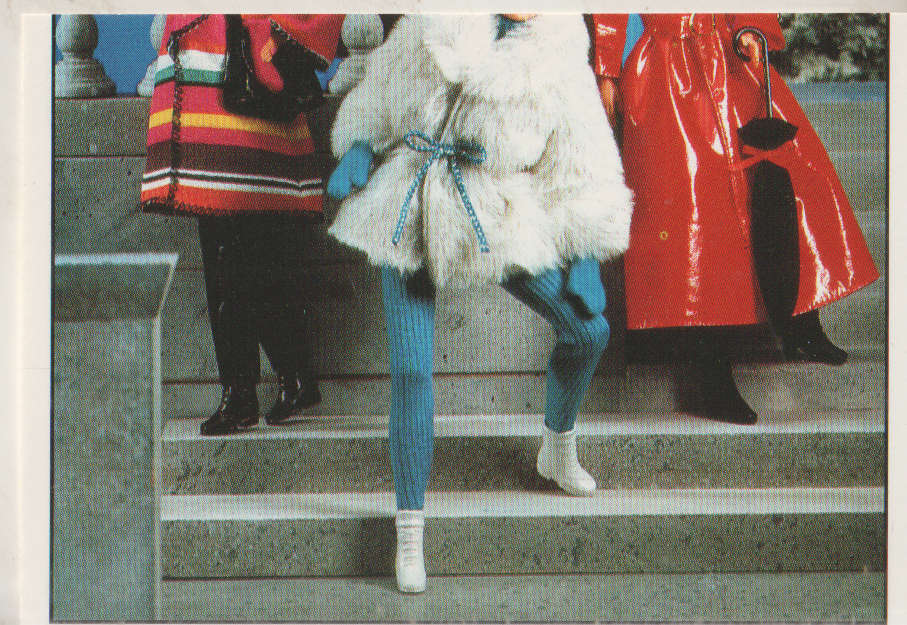 PANINI BARBIE STYLE COLLECTABLE STICKER #185