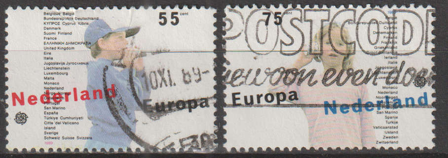 NETHERLANDS 1989 EUROPA Stamps - Children`s Games ULH SG 1555/6
