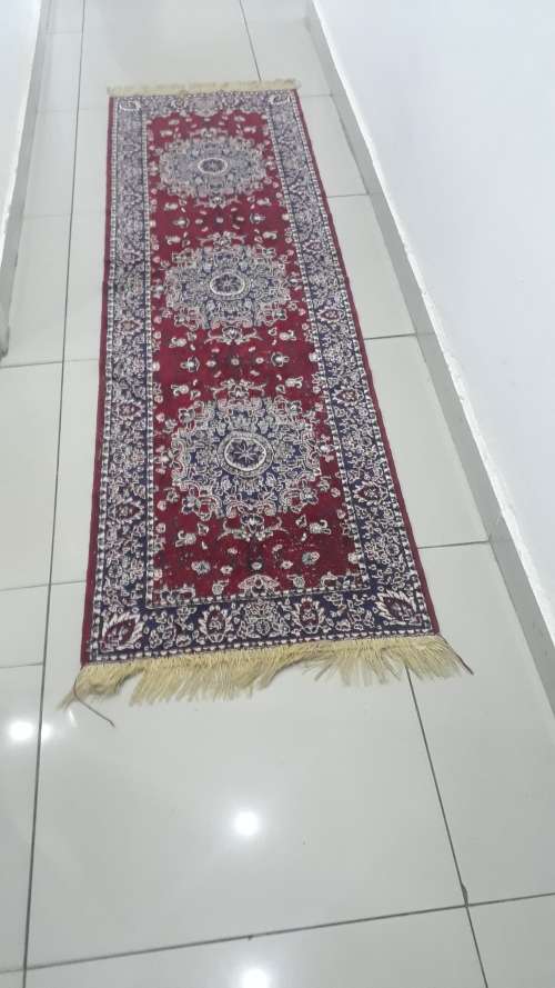 Persian carpet 2meters long