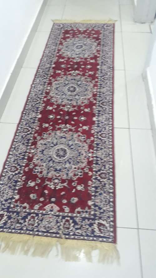 Persian carpet 2meters long