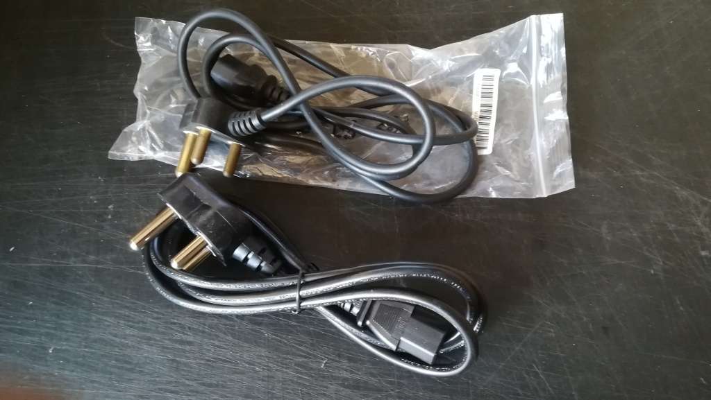 ** Bundle Box 2x Loud Sirens+2x loud speakers+ box of electronics and cables