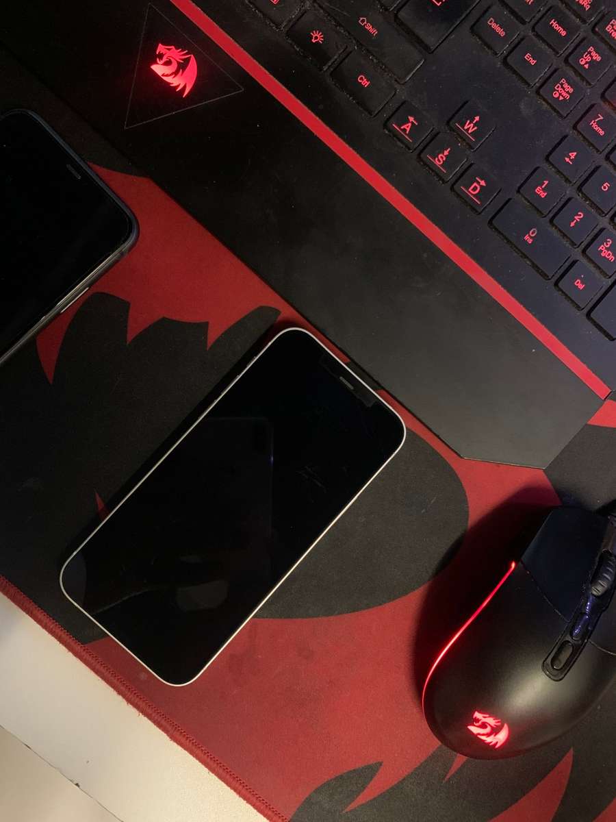 iPhone 12  BARGAIN!!!