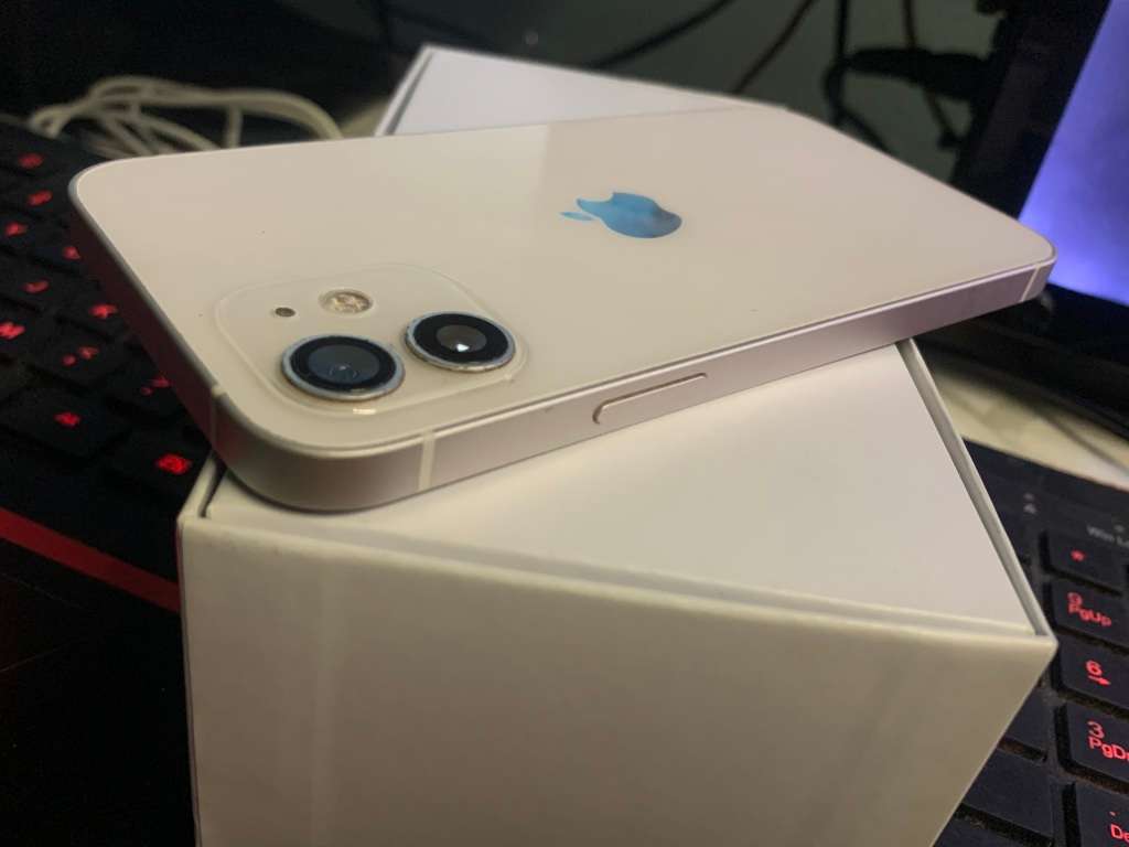 iPhone 12  BARGAIN!!!