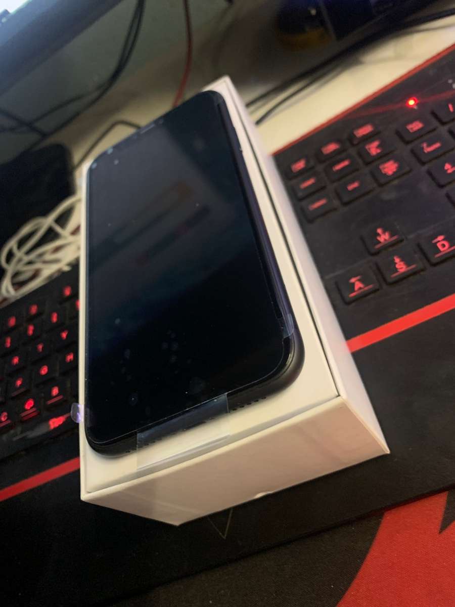 iPhone 12  BARGAIN!!!