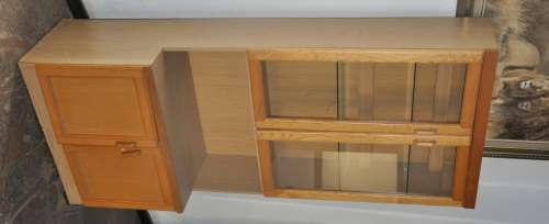 Large CABINET WITH GLASS DOORS AND POSSIBLE BACKLIGHTS - PICK UP ONLY delivery within 20km possible