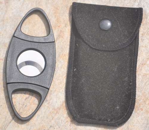 DEMANDING CIGAR KNIFE IN ORIGINAL HOLSTER - as new