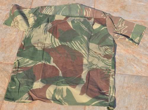 Original RHODESIAN ARMY CAMOUFLAGE SHIRT SHORT SLEEVES - rare military Rhodesiana in top condition