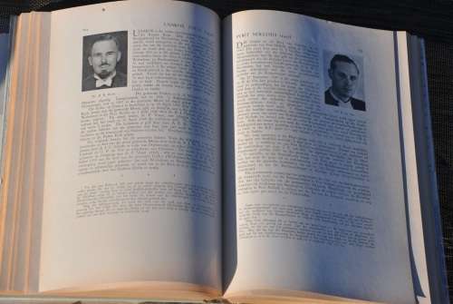 ONS GEMEENTELIKE FEESALBUM - demanding Africana collectible