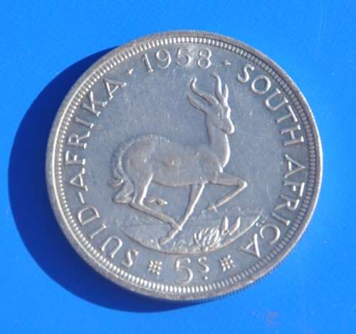 1958 5S (Crown) 5 Shillings  aUNC hairlines  *numismatic opportunity & lucrative silver investment*
