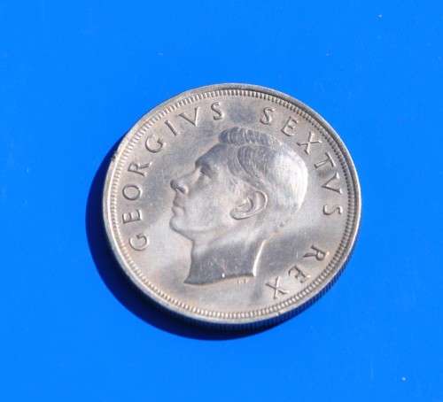 5 SHILLINGS 1948 CROWN 80% Silver 5S UNC/MS - marks on rim - *lucrative investment*