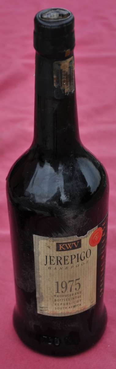 KWV JEREPIGO HANEPOOT 1975 Special - originally corked, professionally stored - PICK UP POSSIBLE