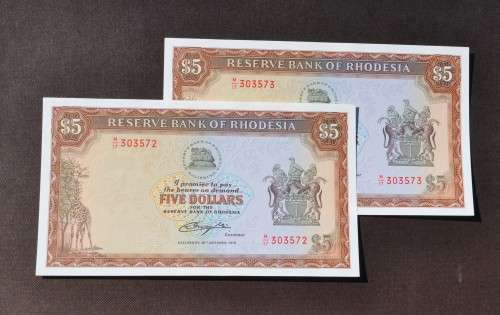 RHODESIA consecutive pair 5 Dollars October 1978, prefix M/17, Watermark Rhodes ***UNC***