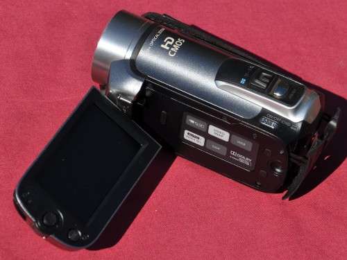 CANON Legria HF R16 HD-Camcorder - Made in Japan - BRANDNEW (read ad)