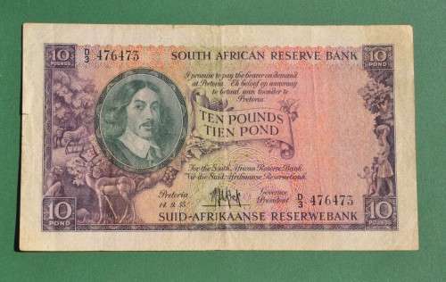 10 Pounds 1955, prefix D3, E/A, MH de Kock, 3rd issue ***VF+***