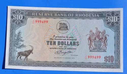 RHODESIA 10 Dollars January 1979, prefix J/66, Watermark Zim Bird ***UNC***