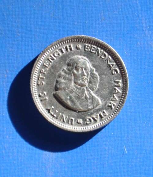 5 CENTS 1962 50% Silver ***UNC*** numismatic opportunity - real South African collectible