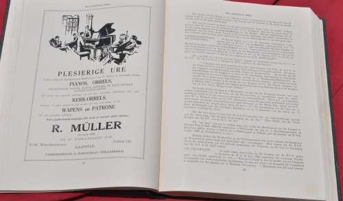 DIE NASIONALE BOEK (1931)  - superb condition