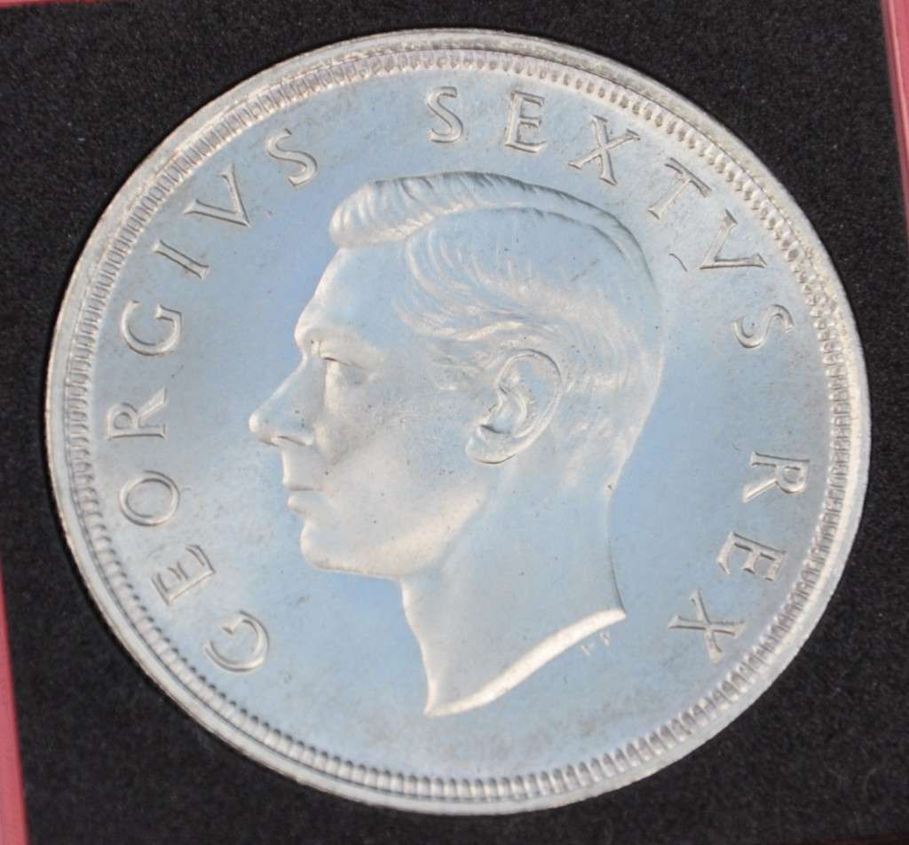 5 Shillings 1951, CROWN, almost brilliant uncirculated