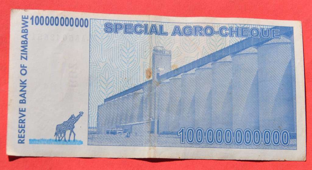 ZIMBABWE Special Agro-Cheque 100 Billion 2008 - in very collectible condition