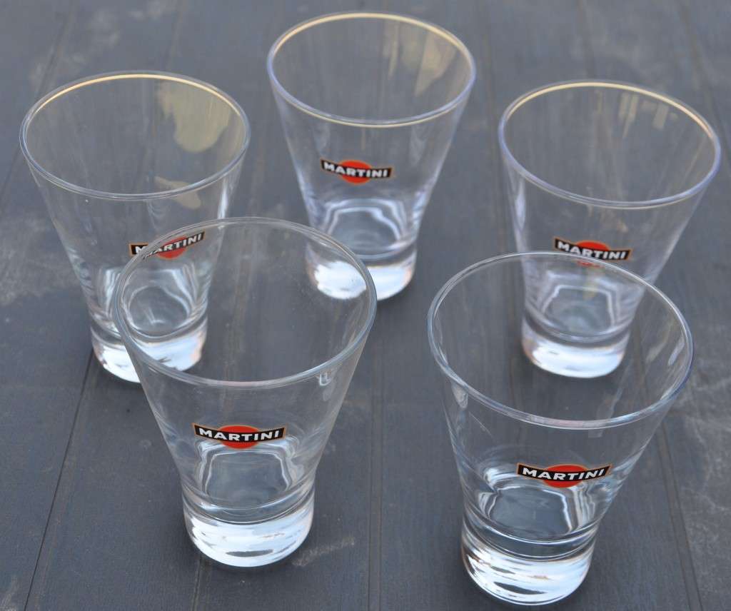 5 original MARTINI glasses (four plus one for free), as new - your bid for all