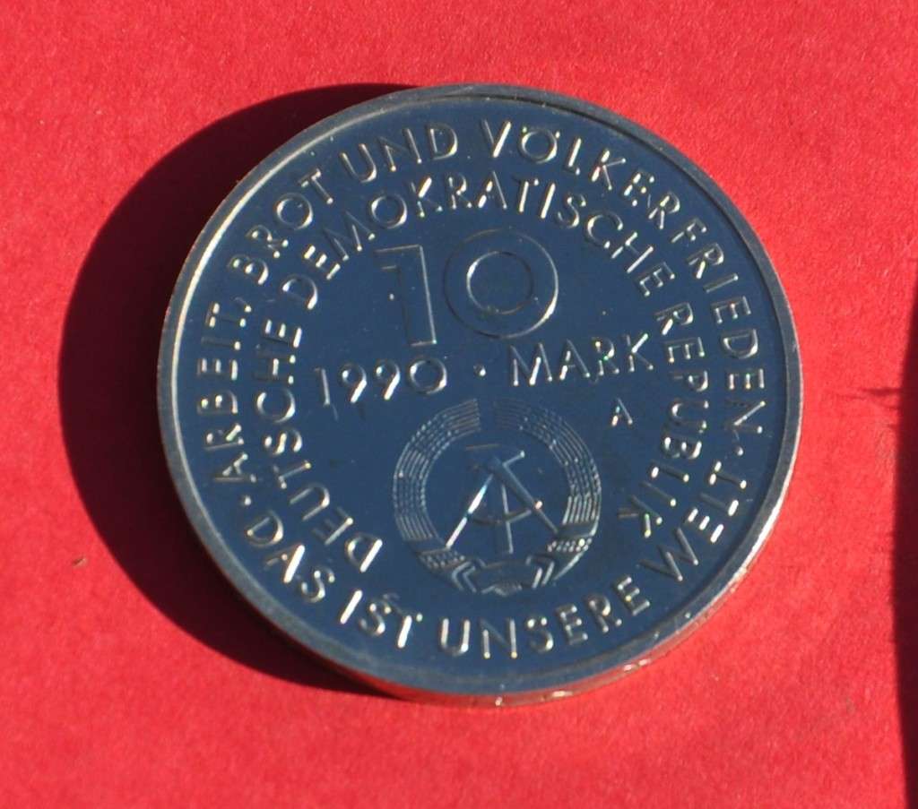 GERMANY (DDR) 10 Mark 1990 (1. Mai) - **BUNC WITH CERTIFICATE**