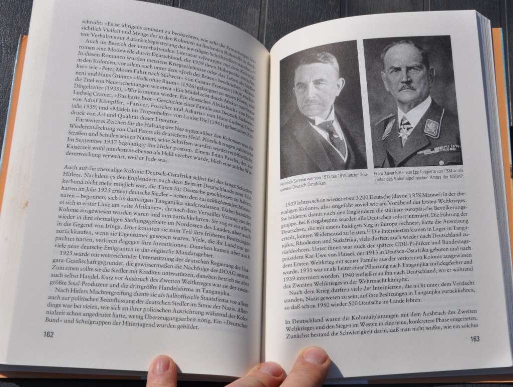 EINE KOPFJAGD Controversial non-fiction book on Colonialism in German East Africa