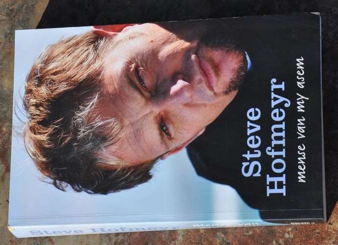 STEVE HOFMEYR: MENSE VAN MY ASEM - BRILLIANT AFRICANA COLLECTIBLE  - IN TOP CONDITION