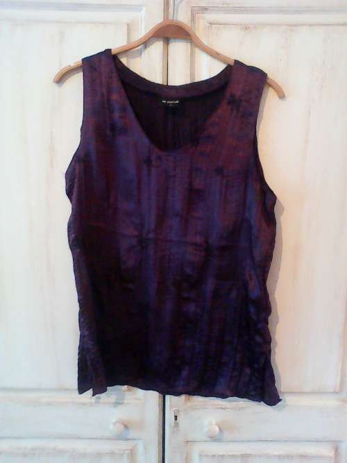 SILKY PLUM COLOURED CAMI WITH EMBROIDERY DETAIL (SIZE 12/36)