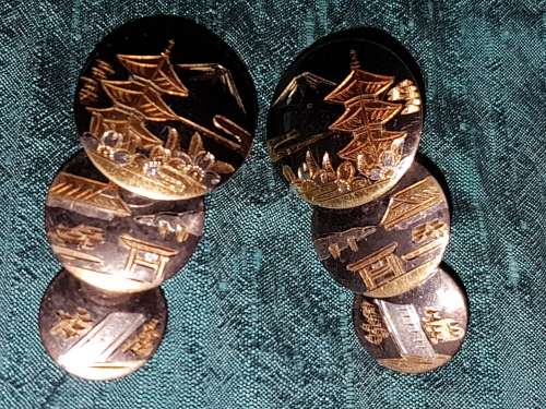 Vintage Japanese Shakudo Damascene K24 Gold Inlay SIlver Screwback Earrings