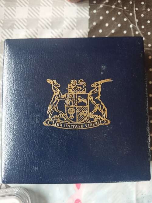 BEAUTIFUL PARLIAMENT 1RAND