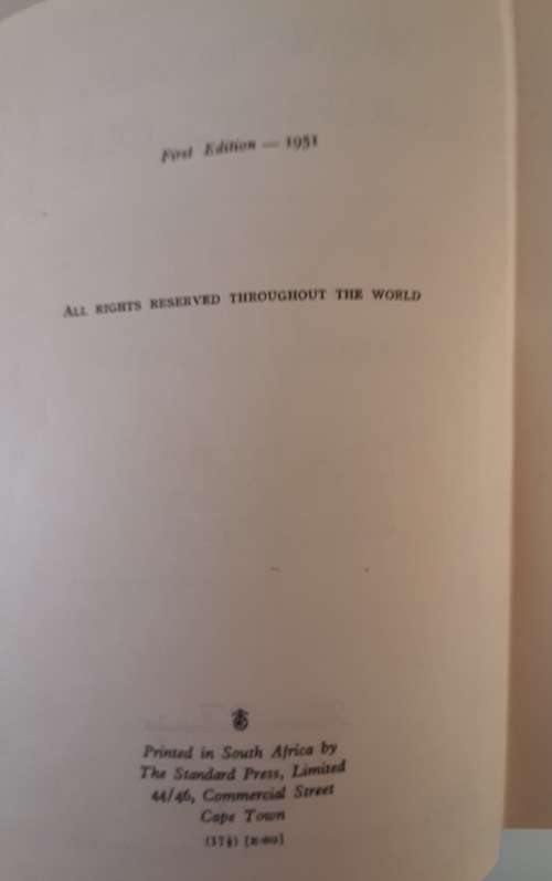 Grow Lovely, Growing Old - Lawrence GREEN,