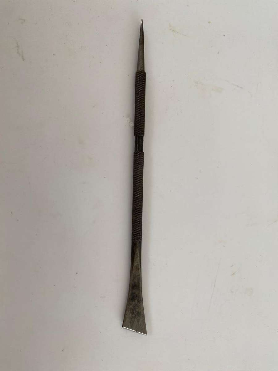 Moore & Wright Scribe.