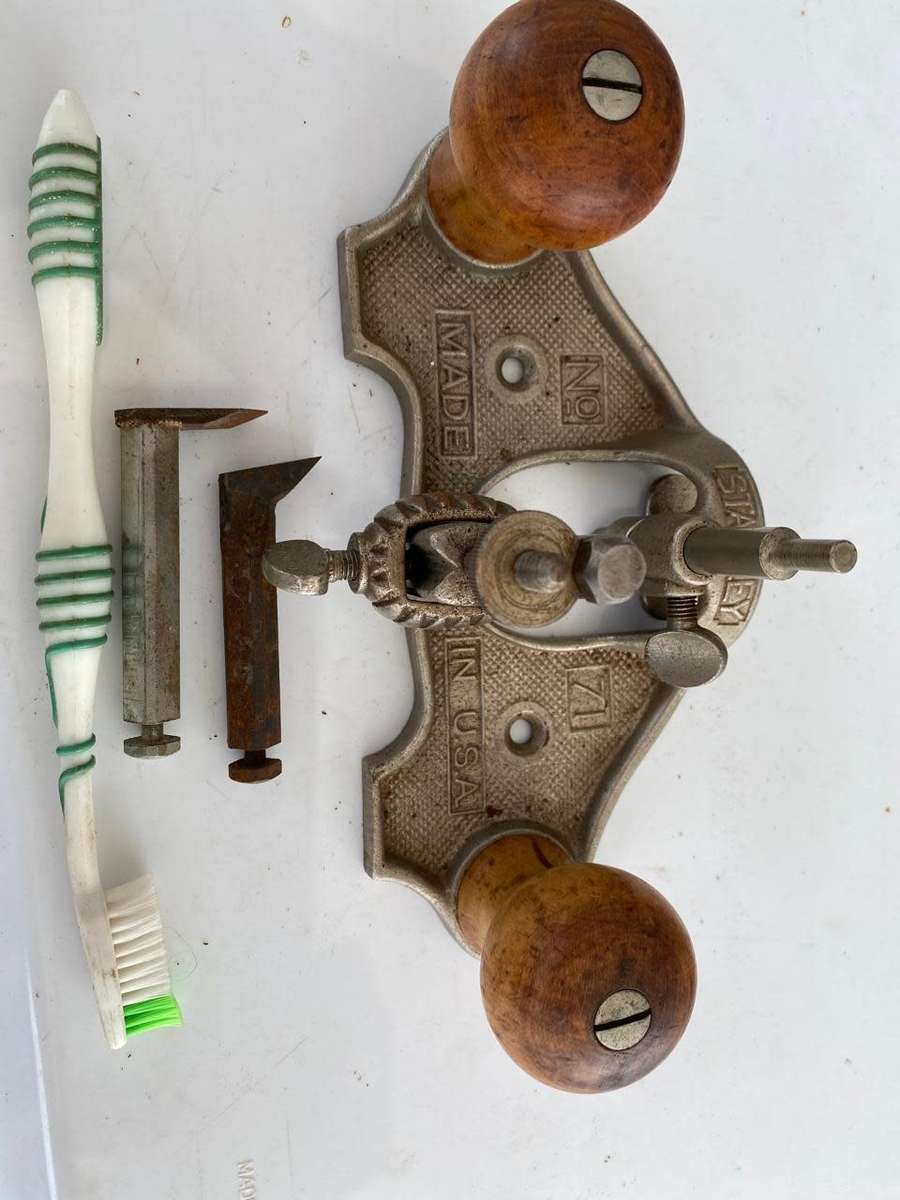 Stanley no 71 - USA - Open Throat Toothing Plane with Depth Gauge and three Blades(tooth`s)