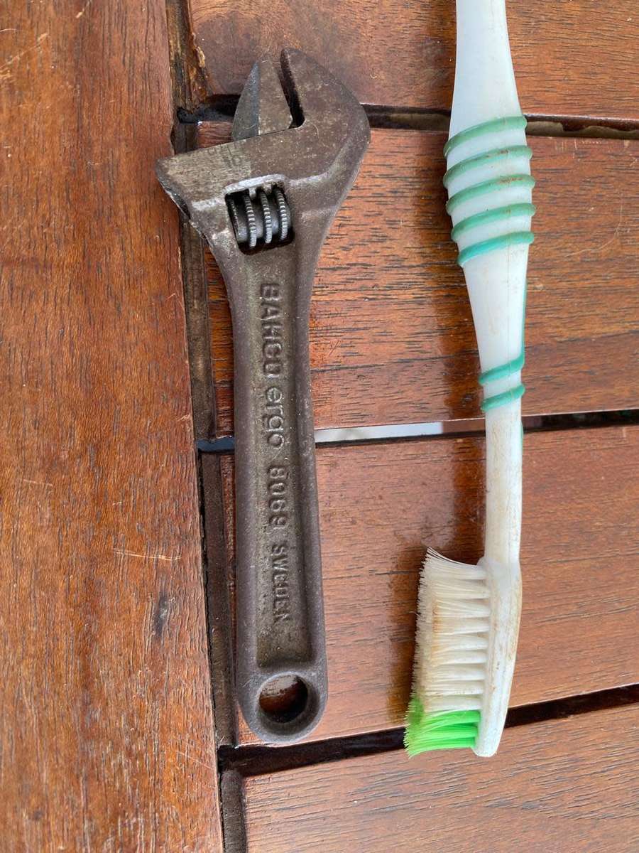 Small 4-inch Bahco Sweden 8069 adjustable Wrench (shifting spanner).