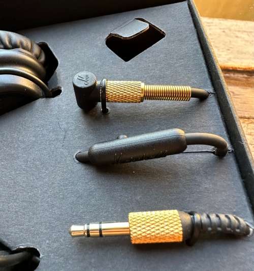 Marshall Major 2 Headphones. Brand New