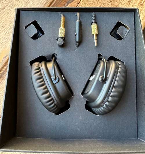 Marshall Major 2 Headphones. Brand New