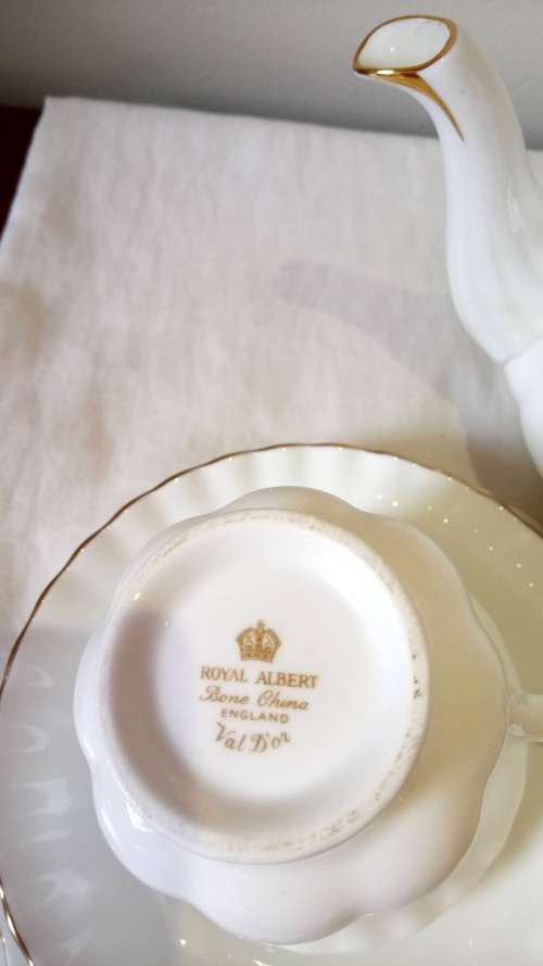 ROYAL ALBERT - VAL D'OR