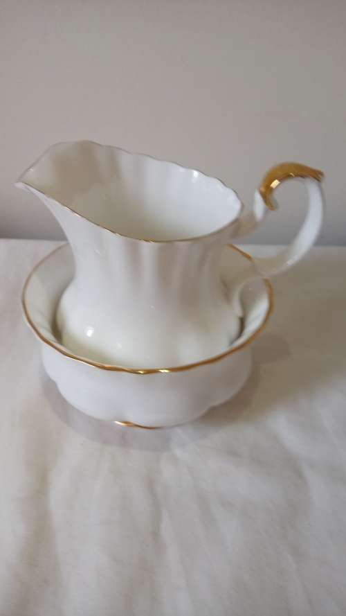 ROYAL ALBERT - VAL D'OR